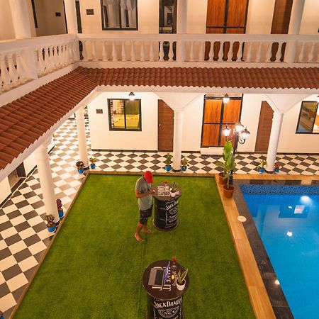 Sapphire Mansion Hotell Alībāg Eksteriør bilde