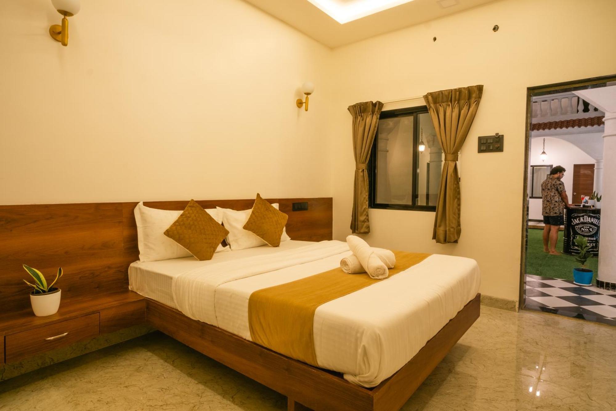 Sapphire Mansion Hotell Alībāg Eksteriør bilde