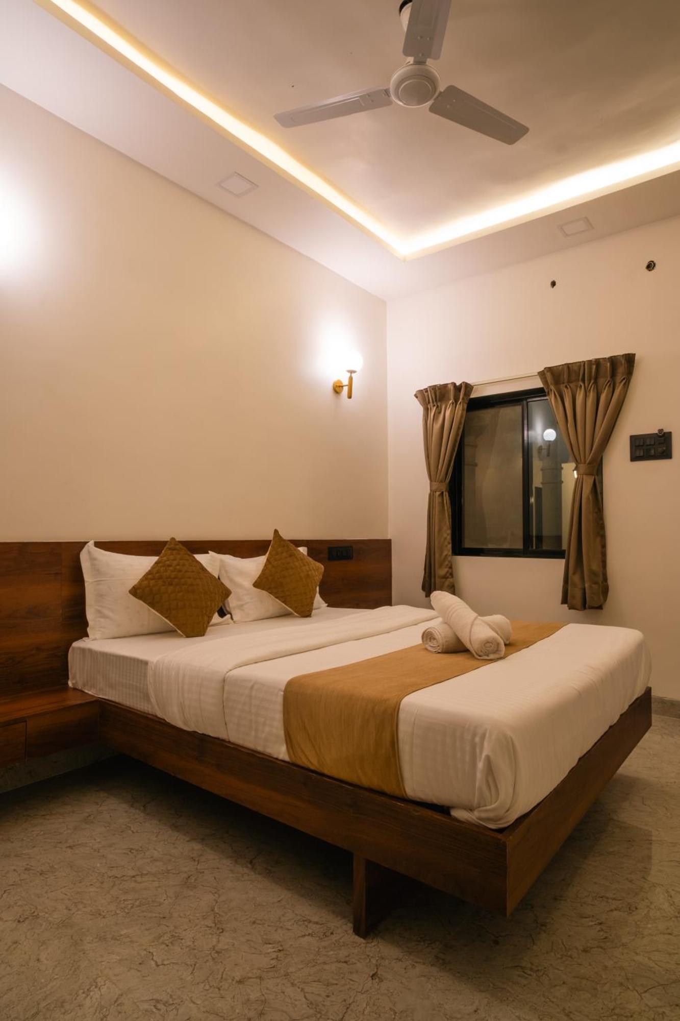 Sapphire Mansion Hotell Alībāg Eksteriør bilde