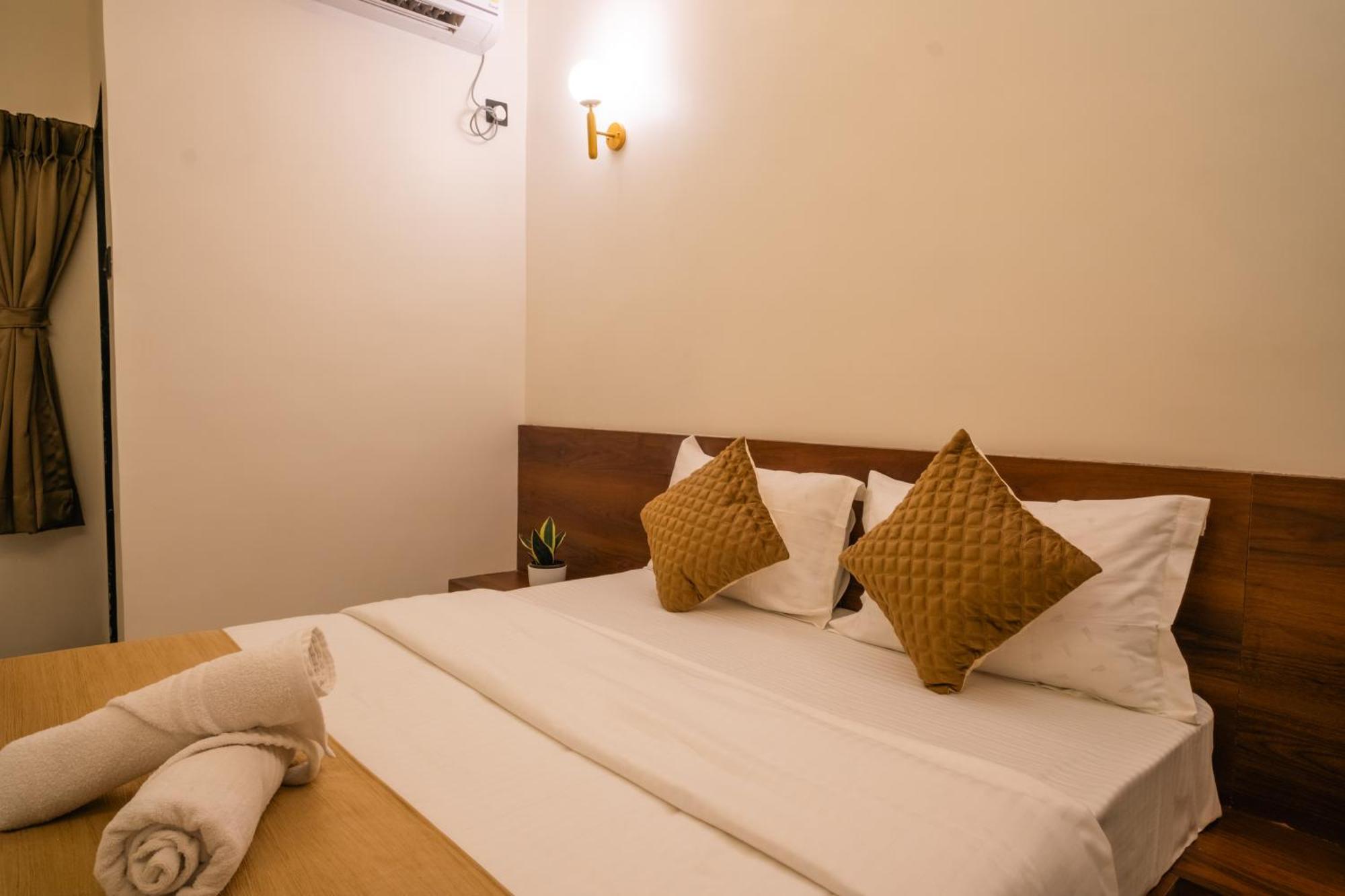 Sapphire Mansion Hotell Alībāg Eksteriør bilde