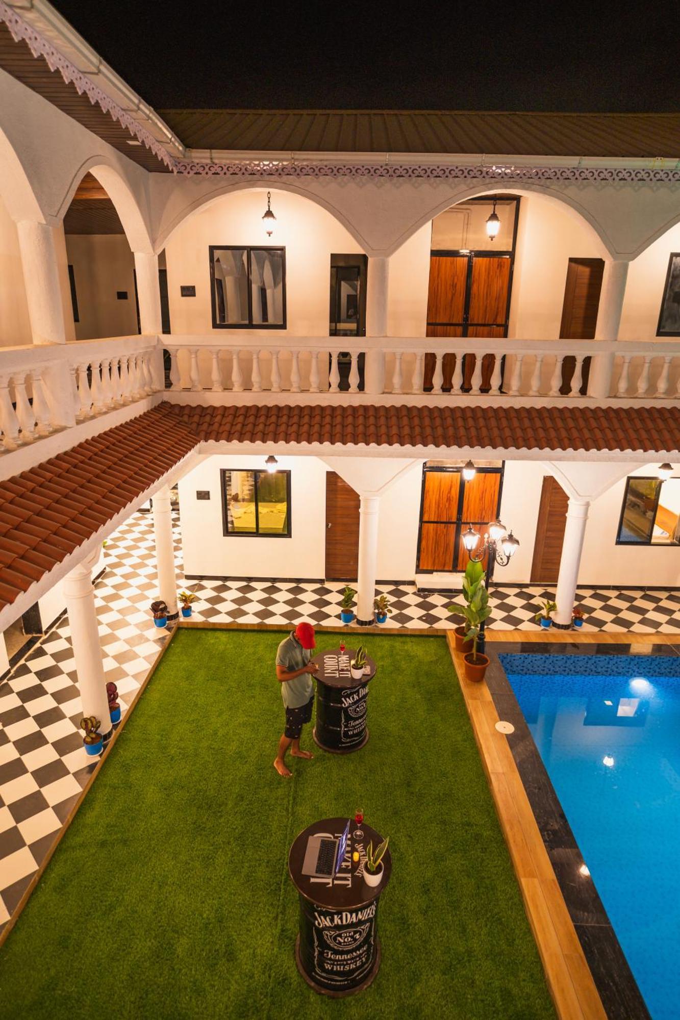 Sapphire Mansion Hotell Alībāg Eksteriør bilde