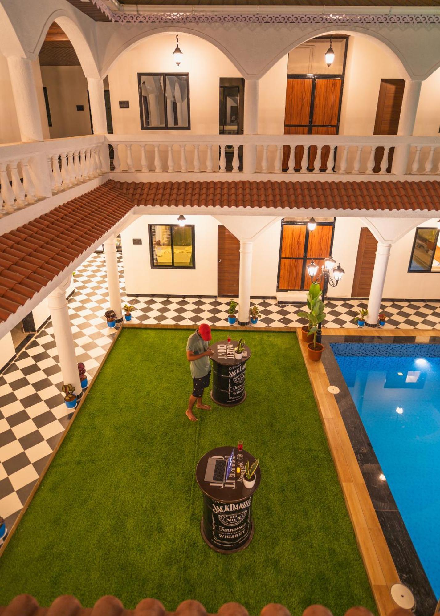 Sapphire Mansion Hotell Alībāg Eksteriør bilde